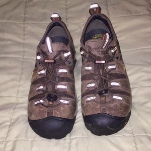 Keen Atlanta Steel toe work shoes. Size 10.5